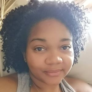 Meet your Posher, Cindy